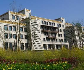 绵阳市交通技工学校图片