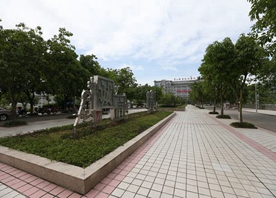 成都蜀兴职业中学