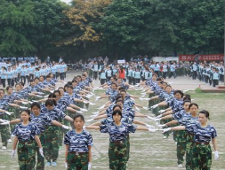 四川大学附设华西卫生学校天府校区图片