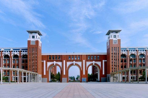 四川三河职业学院的收费标准