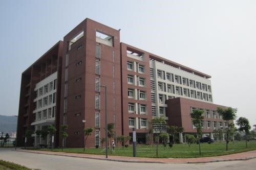 2023年乐山职业技术学院的收费标准！