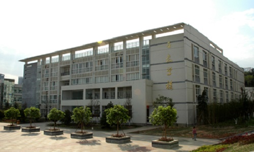 四川职业技术学院排名好不好