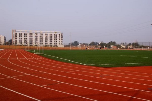四川华新现代职业学院的乘车路线