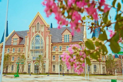 2023年四川文化传媒职业学院五年制大专学校学费