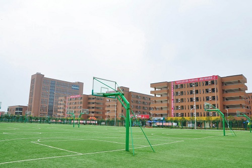 2023年四川希望汽车职业学院五年制大专报名条件