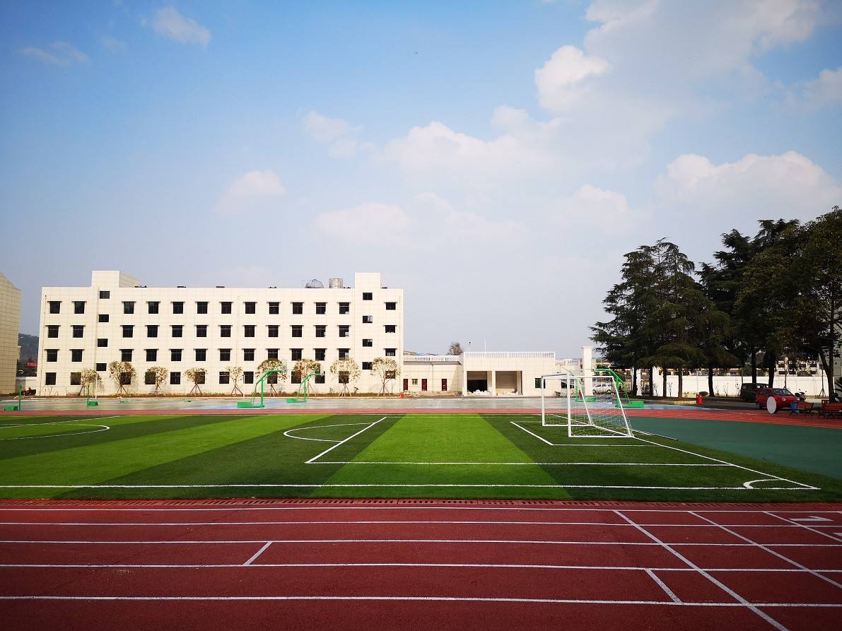 2023年绵阳灵通电气技工学校招生指南