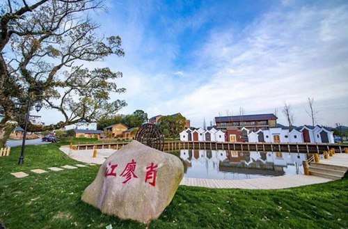 2023年成都读铁路客运专业哪所中专学校好