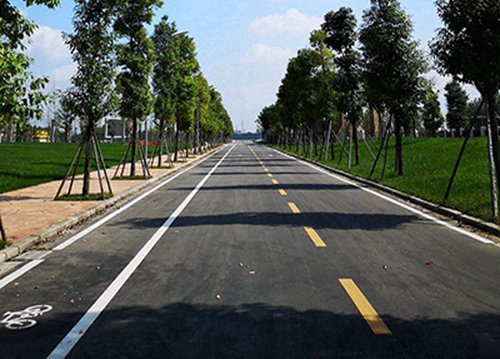 2023年自贡读电工专业去哪所学校好
