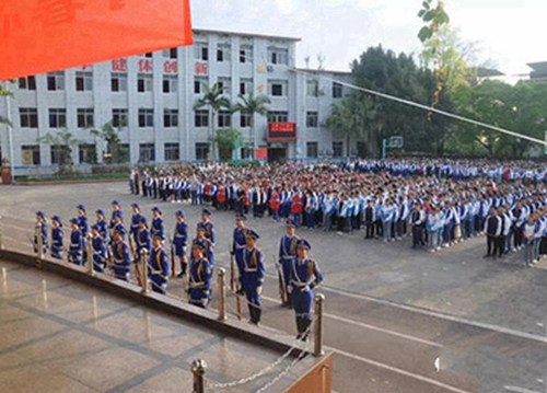 2023年成都读工业制造与管理专业哪所中专学校好