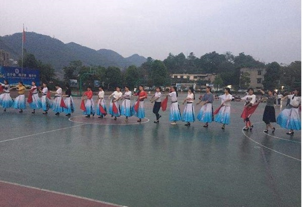 成都万通汽修学校(郑州万通汽修学校怎么样)