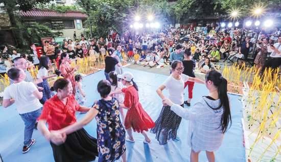 成都学校有哪些(成都职业学校有哪些学校公办)