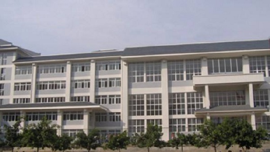 成都华西职业学校(成都华西卫校招生电话多少)