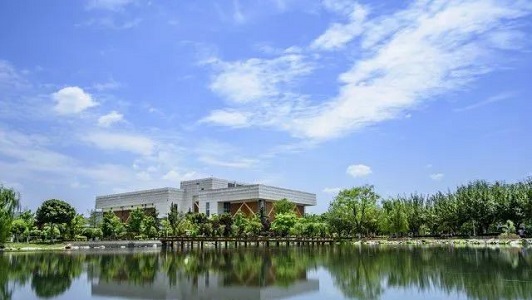 成都青苏职业中专学校学费多少(成都市青苏职业中专学校招生电话)
