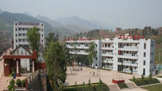 成都温江燎原职中怎么样(成都友爱职业技术学校怎么样)