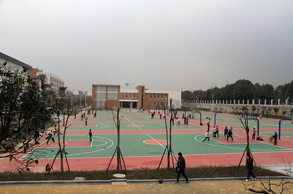 成都华西卫校2023招生简章(四川大学附设华西卫校官网)
