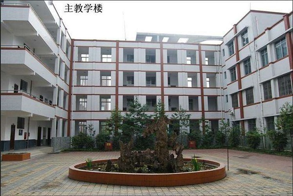 成都市机电工程学校有哪些专业(都江堰职业中学招生办电话)