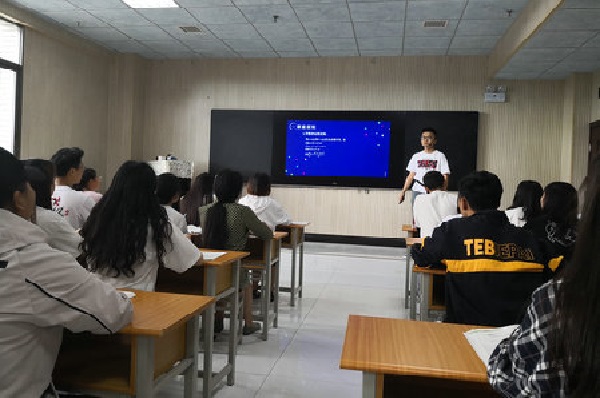 成都技校排名前十(成都公办职高排名前十名学校)