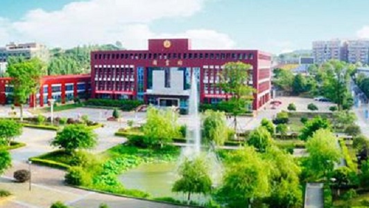 成都市礼仪职业中学怎么样(成都礼仪职业中学陆坝校区)