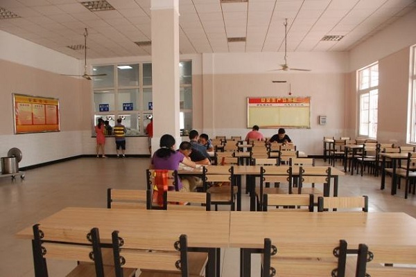 成都轨道交通学院(成都轨道高级技工学校官网)