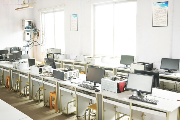 成都职业高级中学校(成都的公办职业学校有哪些)