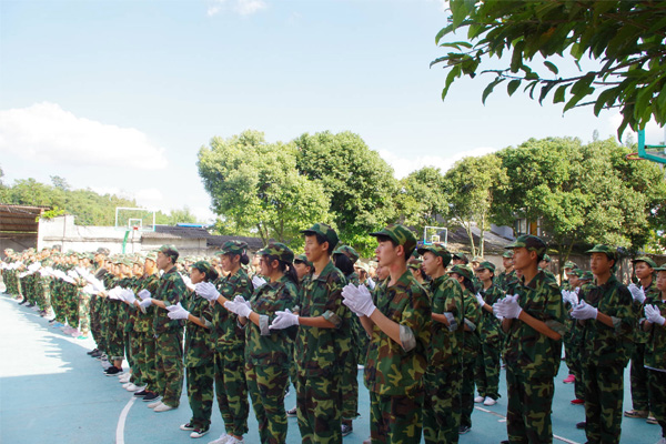 绵阳高级技工学校成都校区官网(四川绵阳高级技工学校崇州校区)