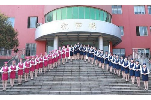 成都警察学校招生条件(成都警官职业学院招生要求)