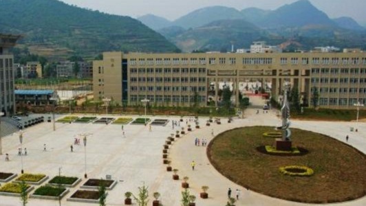 成都市好的职业学校排名(成都职业学校排行榜第一)