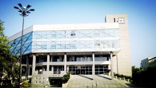 成都公办大专有哪些学校(成都公办职高前十名有哪些学校)