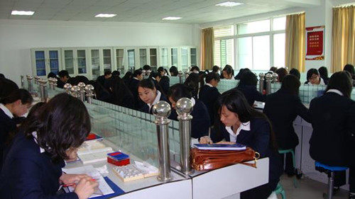 简阳市公办职高有哪些学校(成都最好的职高学校排名)