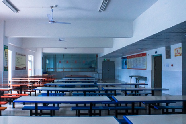 成都技师学院是公办还是民办(成都市技师学院招生办电话)