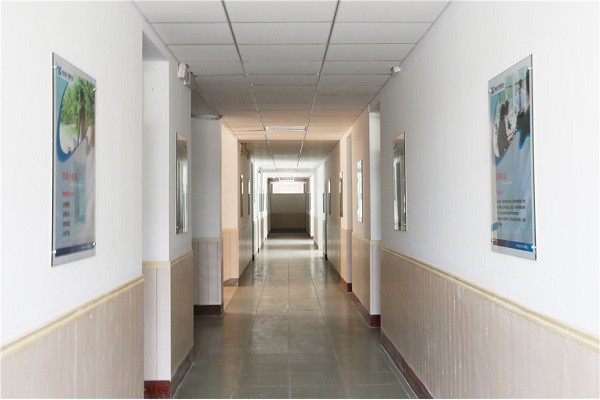 成都汽修职业学校地址(成都汽修职业学院电话是多少)