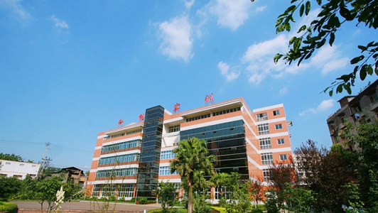 成都财贸职高宿舍(成都公办3十2大专学院有哪些)