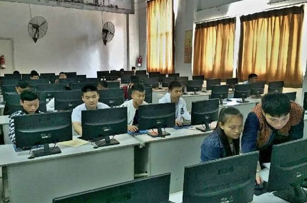成都职业技术(成都职业技术学校2023年招生官网)