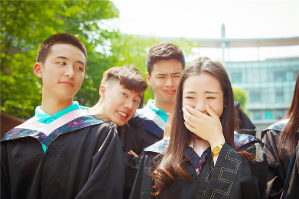 成都华西学校(成都公办职高排名前十名学校)
