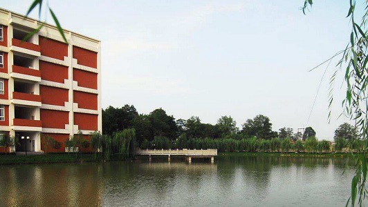 成都龙泉航空职业技术学校(龙泉航空职业技术学校地址)