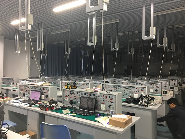 成都市技师学院(成都公办职业学校有哪些学校)