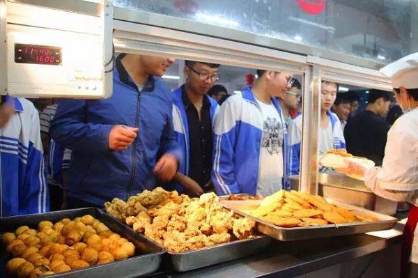 成都市卫校招生简章(成都华西卫校招生分数线官网)