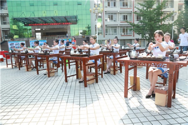 成都技校排名前十(成都公办职高排名前十名学校)