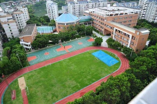 成都技术学校招生网(成都职业技术学校招生电话)