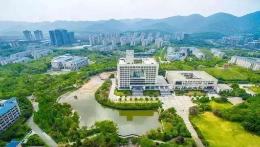 成都汽车职业技术学校龙泉驿(成都职业技术学院汽修专业)