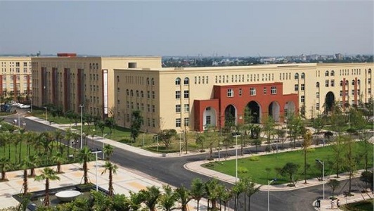 成都光华技工学校郫都区(成都光华技工学校怎么样)