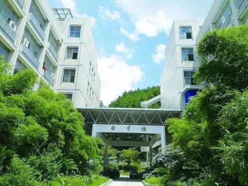 四川成都职业高中公立学校(成都市公办职业学校有哪些)