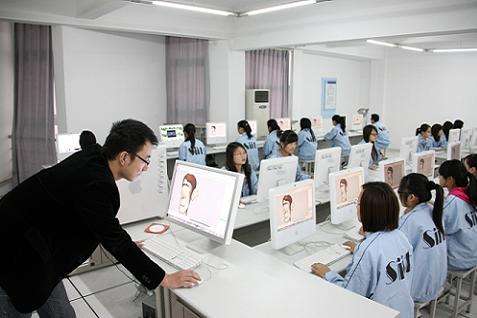 成都龙泉职高有哪些学校(龙泉有哪些公办职业技术学校)