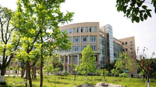 成都职业技术学院新津花源校区(成都职业技术学院花源校区专业)